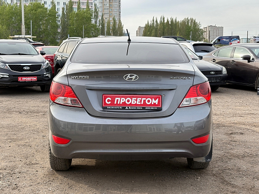 Hyundai Solaris, 2011 года, пробег 210804 км