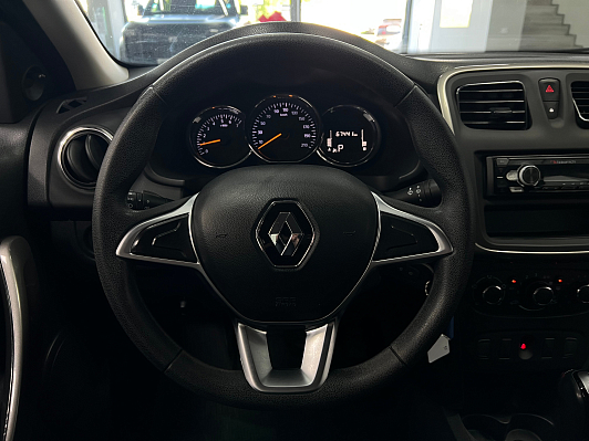 Renault Logan Drive, 2021 года, пробег 67450 км