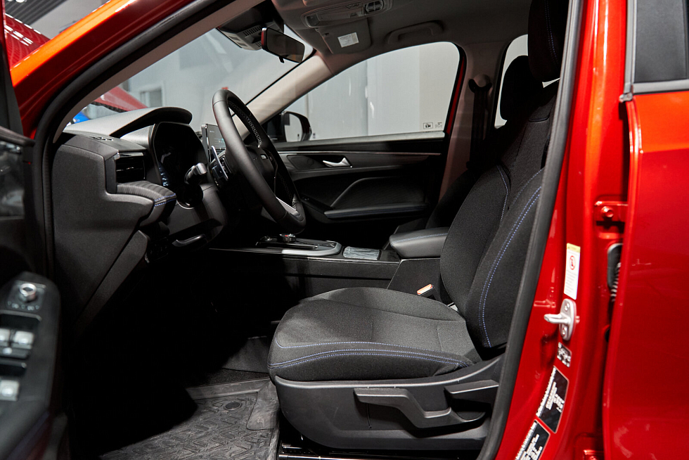 Haval Jolion Премиум, красный