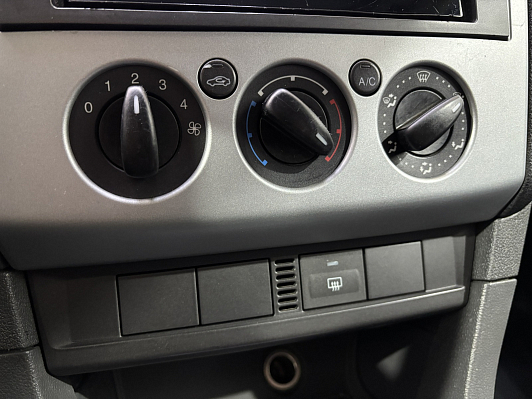 Ford Focus Comfort, 2007 года, пробег 296322 км