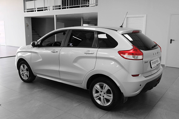 Lada (ВАЗ) XRAY Top Юбилейная (2016-2017), 2016 года, пробег 97000 км