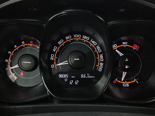 Lada (ВАЗ) Vesta Comfort, 2018 года, пробег 98081 км