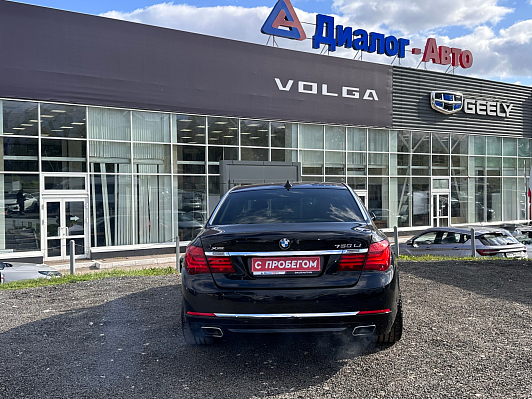 BMW 7 серии, 2013 года, пробег 126042 км