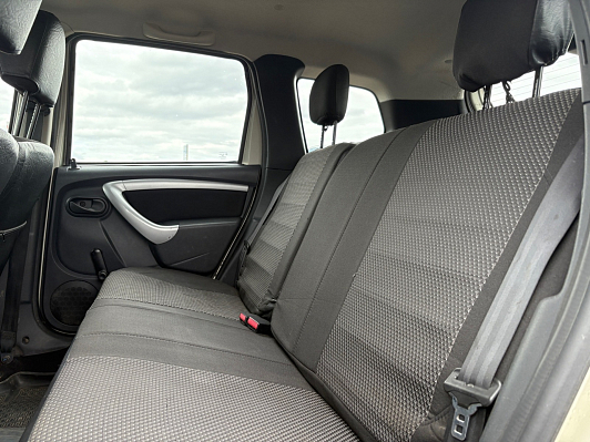 Renault Duster Privilege, 2013 года, пробег 203770 км