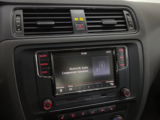Volkswagen Jetta, 2015 года, пробег 138054 км