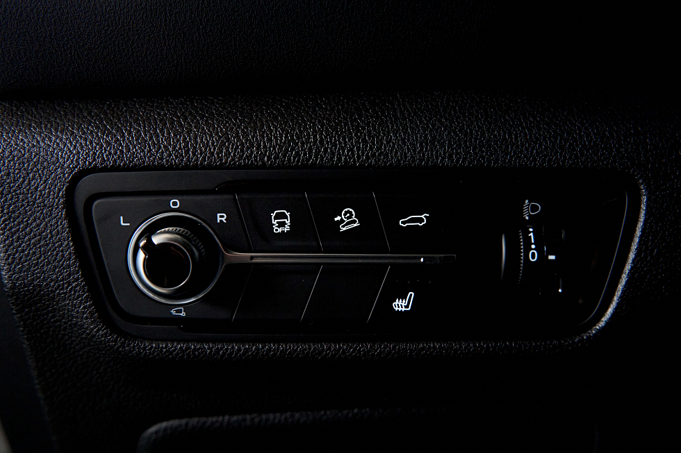 Changan CS75 Pro Техно 7 мест, серый