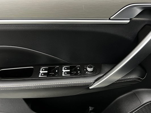 Geely Coolray Luxury, 2022 года, пробег 77039 км