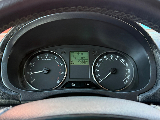 Skoda Fabia Fresh, 2012 года, пробег 312000 км