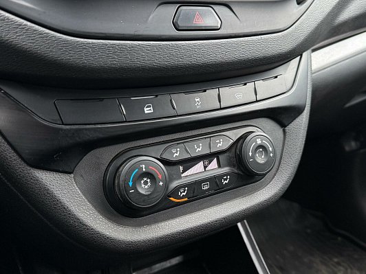 Lada (ВАЗ) Vesta Comfort Winter, 2022 года, пробег 175760 км