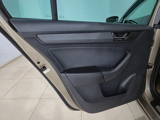 Skoda Rapid Hockey Edition, 2020 года, пробег 113529 км