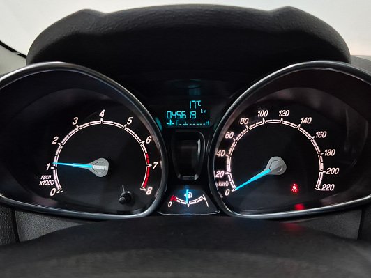 Ford Fiesta Trend, 2016 года, пробег 45528 км