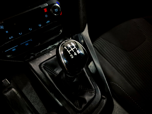 Ford Focus Titanium, 2012 года, пробег 264128 км