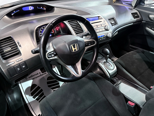Honda Civic, 2010 года, пробег 217000 км