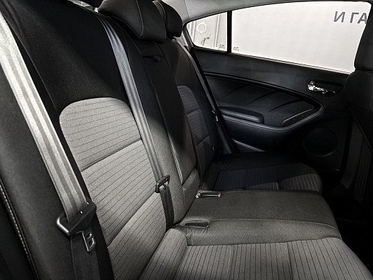 Kia Cerato Prestige, 2017 года, пробег 80000 км