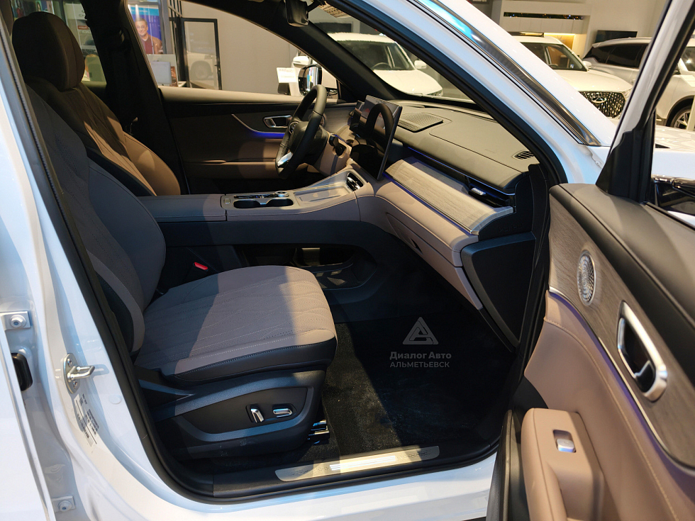 Tenet T8 Ультра, белый