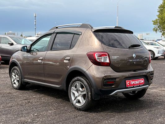 Renault Sandero Stepway Drive, 2018 года, пробег 63300 км