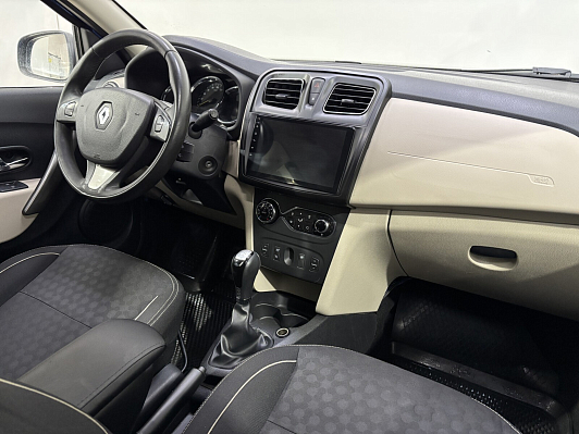 Renault Logan Privilege, 2015 года, пробег 113917 км