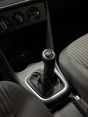 Volkswagen Polo Comfortline, 2011 года, пробег 135864 км