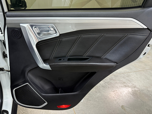 Geely Emgrand X7, 2019 года, пробег 107424 км