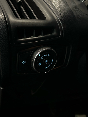 Ford Focus Trend, 2013 года, пробег 140068 км