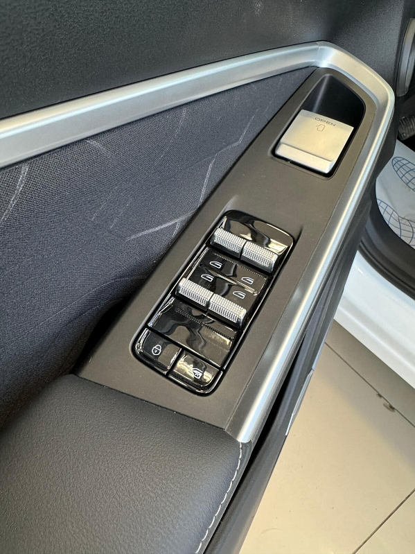 Geely Cityray Luxury, белый