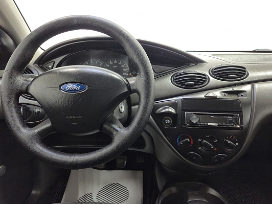 Ford Focus, 2004 года, пробег 288786 км