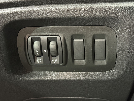 Renault Kaptur Life, 2018 года, пробег 140000 км