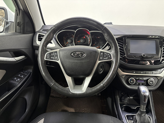 Lada (ВАЗ) Vesta Luxe, 2020 года, пробег 137600 км