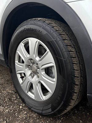 Audi Q3, 2012 года, пробег 215883 км