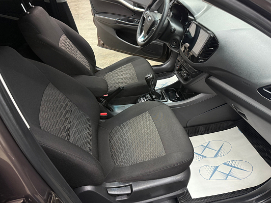 Lada (ВАЗ) Vesta Comfort Winter EnjoY Pro, 2018 года, пробег 101760 км