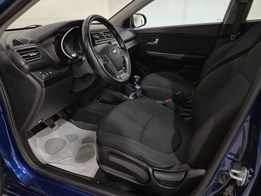 Kia Rio Luxe, 2015 года, пробег 134982 км