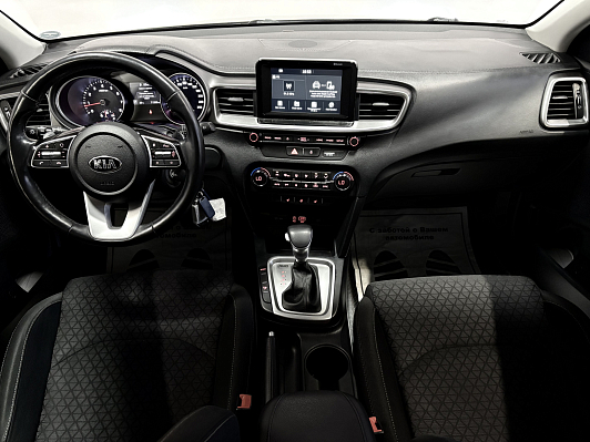 Kia Ceed Luxe, 2020 года, пробег 71000 км