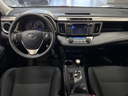 Toyota RAV4, 2013 года, пробег 194101 км