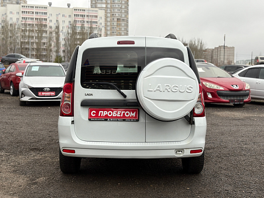 Lada (ВАЗ) Largus Comfort (7 мест), 2018 года, пробег 207371 км
