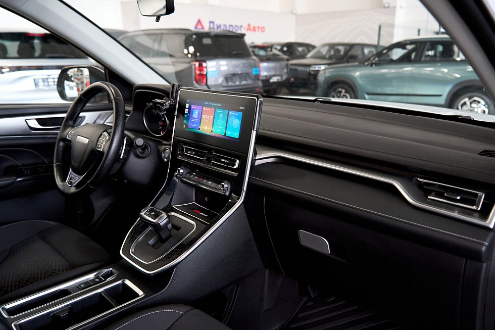 Haval M6 Оптимум, белый