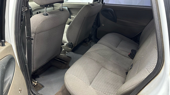 Lada (ВАЗ) Kalina, 2011 года, пробег 220000 км