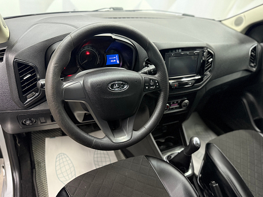 Lada (ВАЗ) XRAY Luxe Prestige (2018-2021), 2017 года, пробег 78032 км