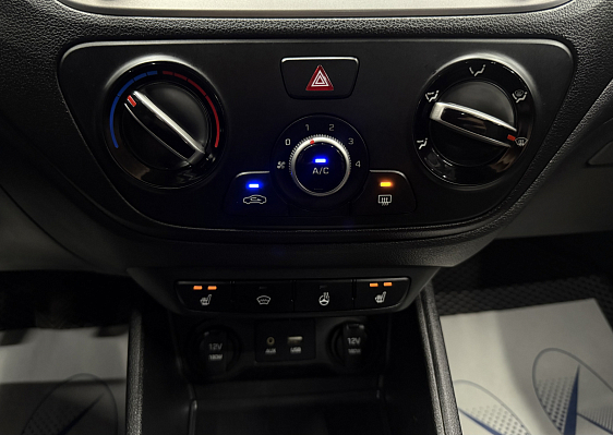 Hyundai Solaris Comfort, 2017 года, пробег 154602 км
