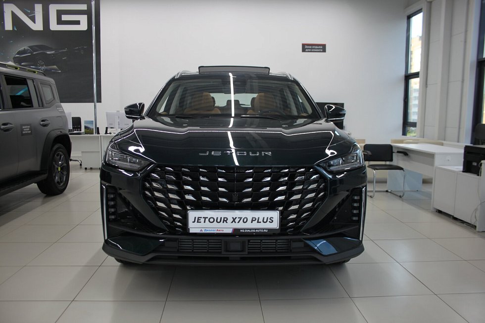 Jetour X70+ Комфорт, зеленый