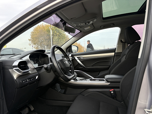Geely Coolray Luxury, 2020 года, пробег 87358 км