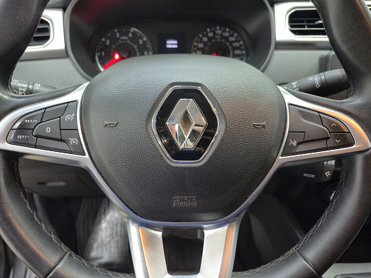 Renault Arkana Drive, 2021 года, пробег 32030 км