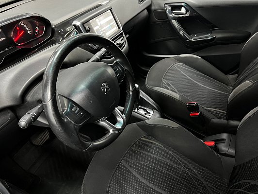 Peugeot 208 Active, 2013 года, пробег 123739 км