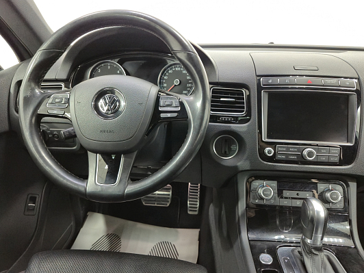 Volkswagen Touareg Wolfsburg Edition, 2018 года, пробег 189196 км