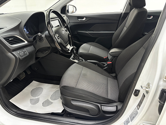 Hyundai Solaris Elegance, 2017 года, пробег 144129 км