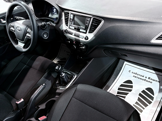 Hyundai Solaris Comfort, 2019 года, пробег 294500 км