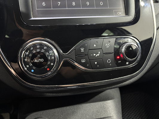 Renault Kaptur Extreme, 2016 года, пробег 104427 км
