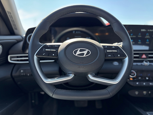 Hyundai Elantra TOP, 2025 года, пробег 36 км
