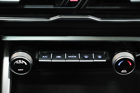 Geely Coolray Comfort, 2020 года, пробег 152000 км