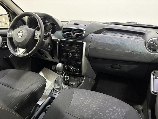 Nissan Terrano Elegance, 2018 года, пробег 101000 км