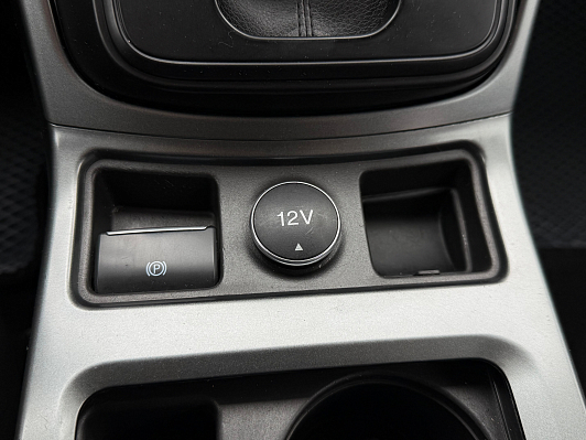 Ford Kuga Trend, 2016 года, пробег 114290 км